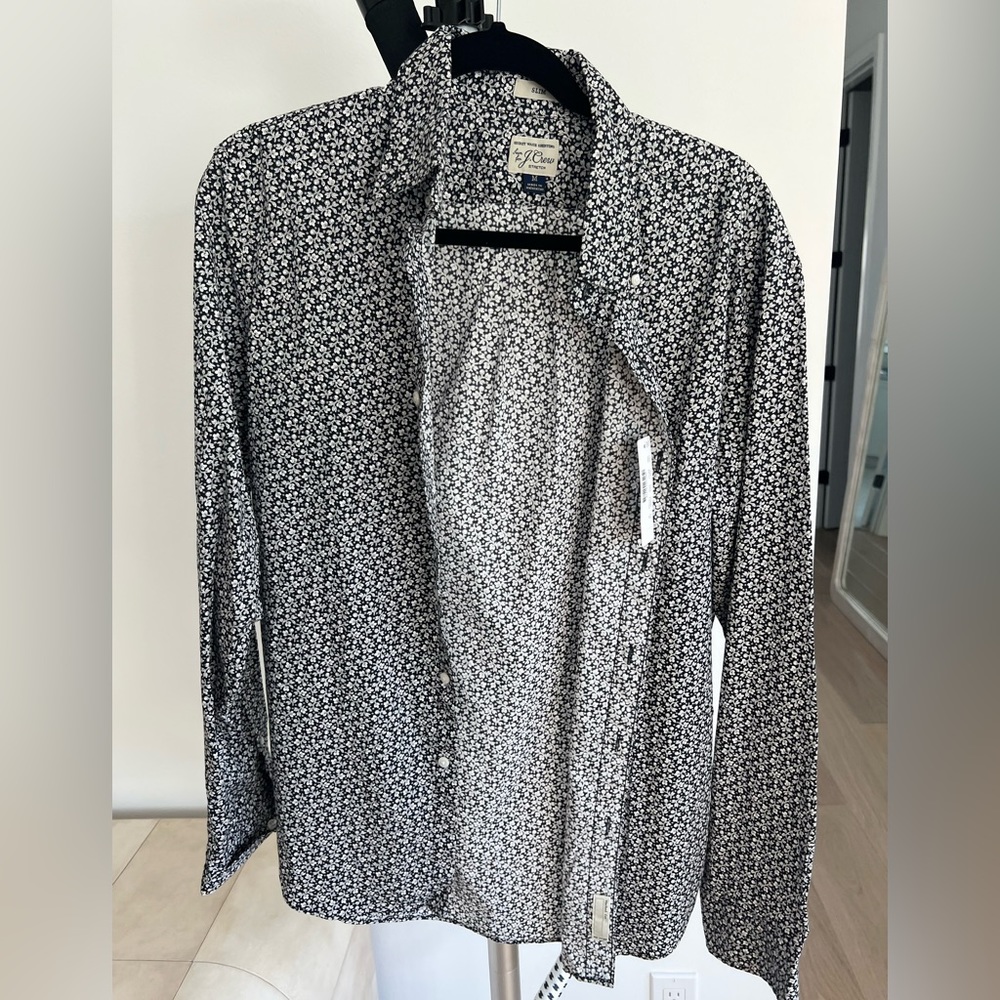 NWT Men’s J Crew Casual Button Down Dress Shirt Black Size M Slim Fit